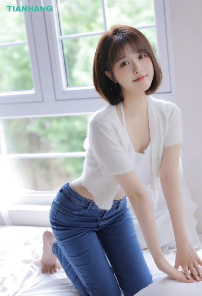 罗小黑战记2 封面